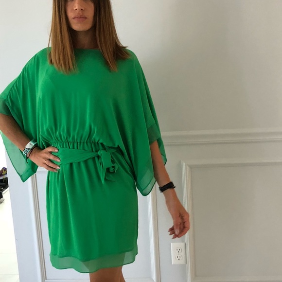 BCBG green silk dress sz XS - Picture 2 of 4